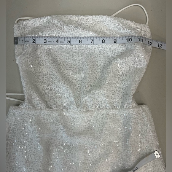 Lucy in the Sky White Mini Dress - Picture 6 of 11